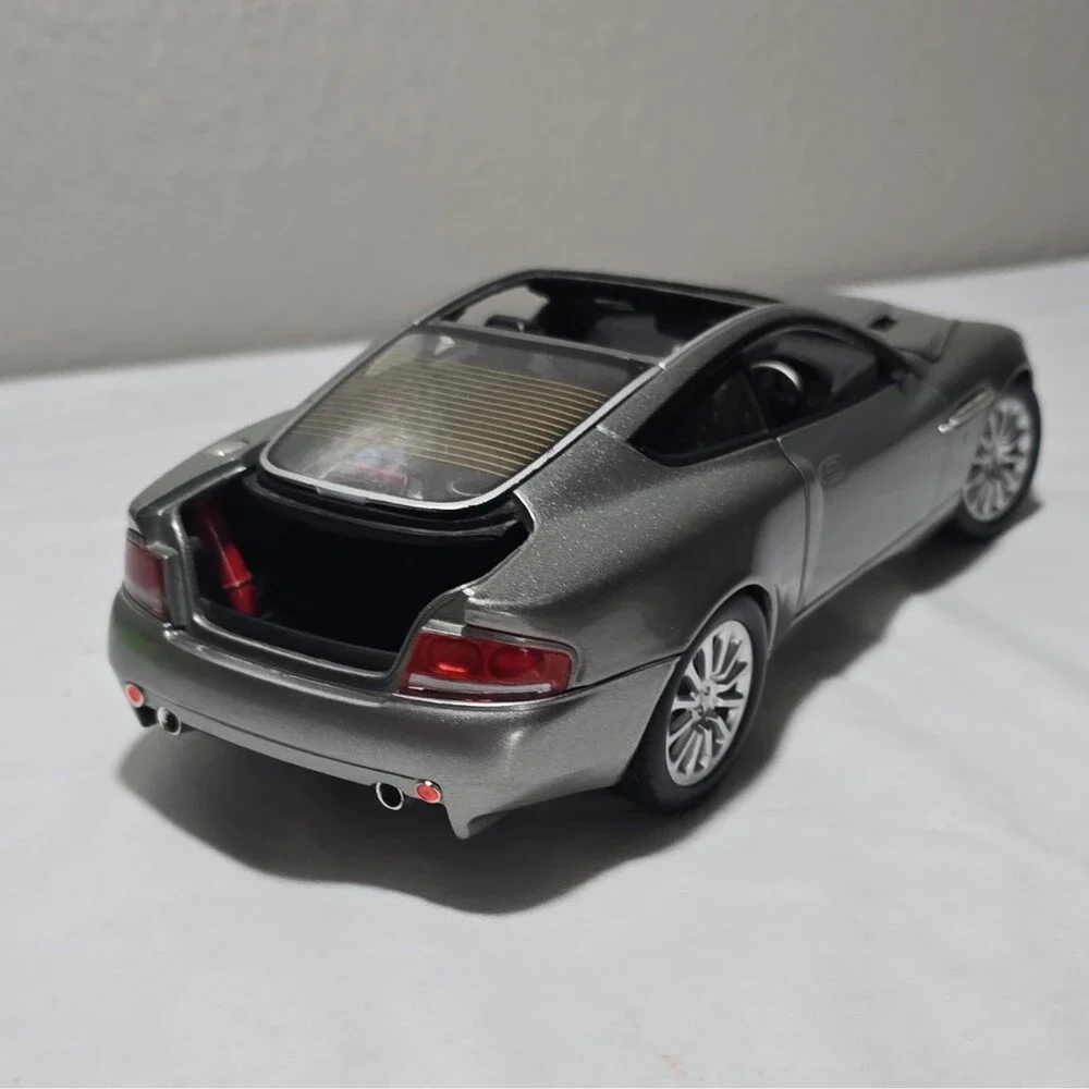 JOY RIDE Studios aston martin